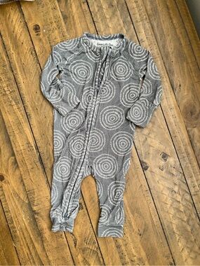 Brave Little Ones Gray Circle-Print Zip One-Piece